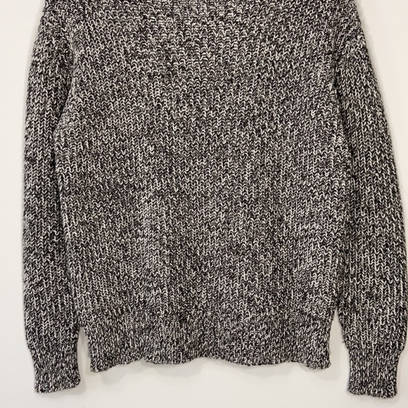 Salt & Pepper Knit Turtleneck Sweater - Picture 4 of 15
